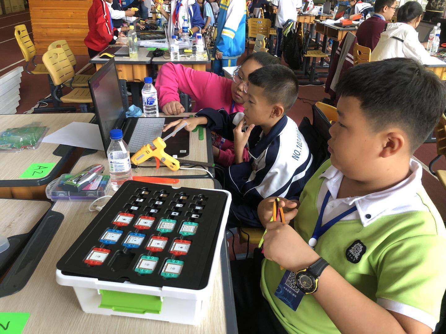 长春首届中小学创客嘉年华 (6).jpg